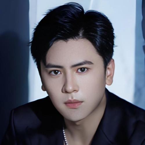 Lưu Dịch Trạch - 刘译泽