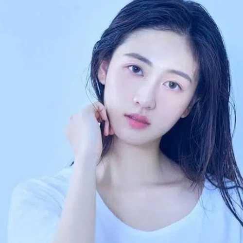 Lưu Dục Quân - 刘昱君