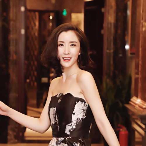 Lưu Mỹ Hy - 刘美希