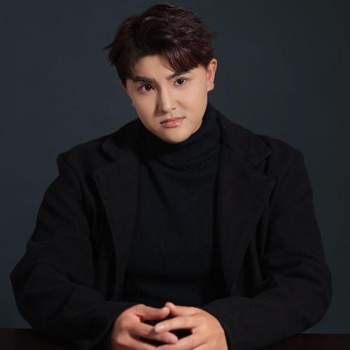 Lưu Tiêu Dương - 刘潇阳