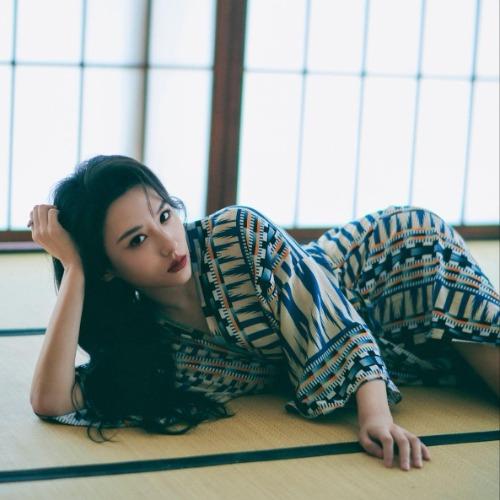 Lưu Tĩnh Di - 刘静怡