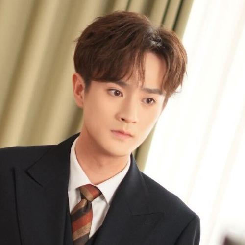 Lưu Trạch Vũ - 刘泽宇