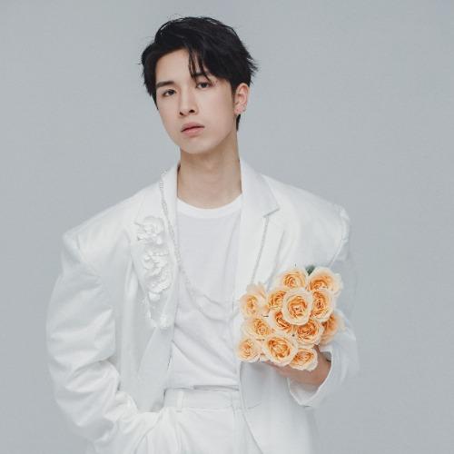 Lưu Tuấn Nam - 刘俊男