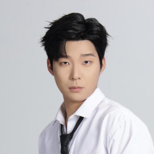 Lưu Vũ Hiên - 刘宇轩