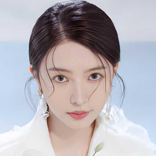 Lý Chỉ Quân - 李芷珺