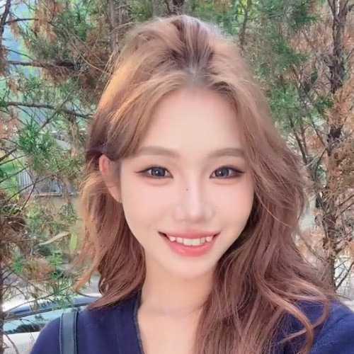 Lý Lộ Lộ - 李璐璐