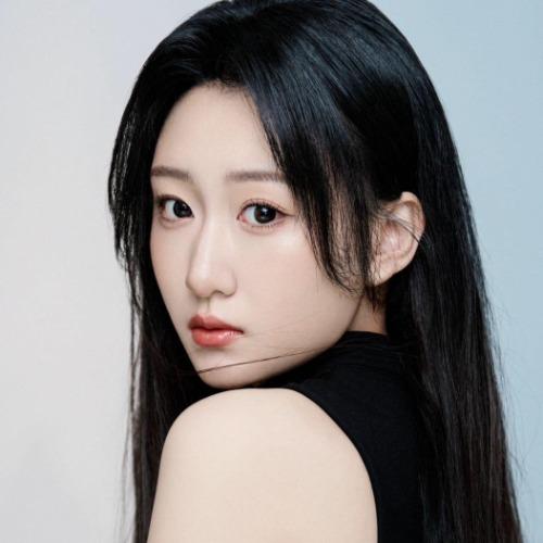 Lý Sắc Kỳ - 李穑圻