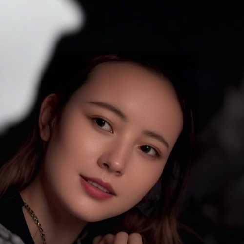 Lý Tử Hân - 李梓欣