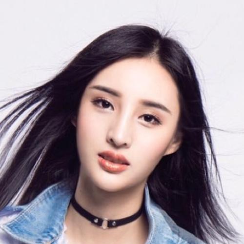 Ngô Xuân Di - 吴春怡