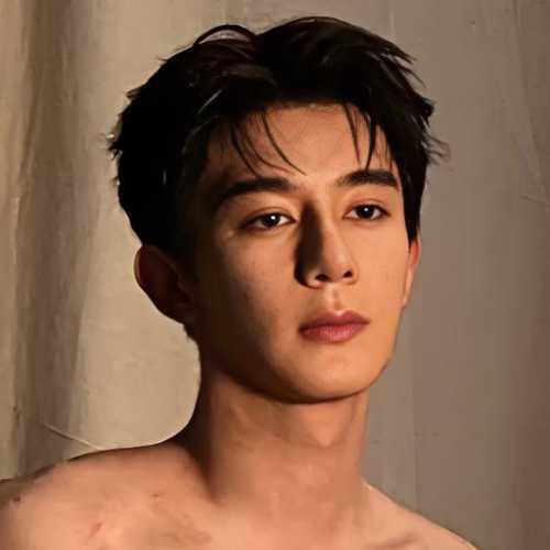 Nguyễn Cương - 阮刚