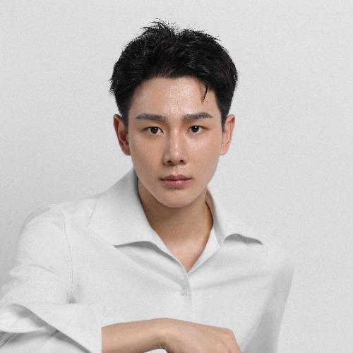 Nhiêu Hạo Văn - 饶皓文