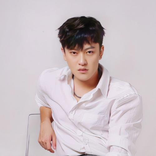 Phó Tuấn Thụy - 付峻瑞