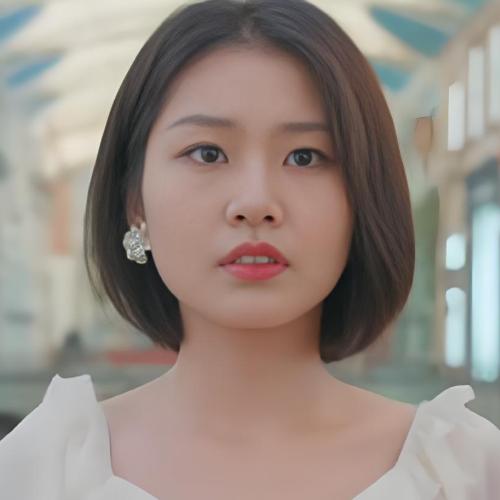 Phương Mỹ Quân - 方美君