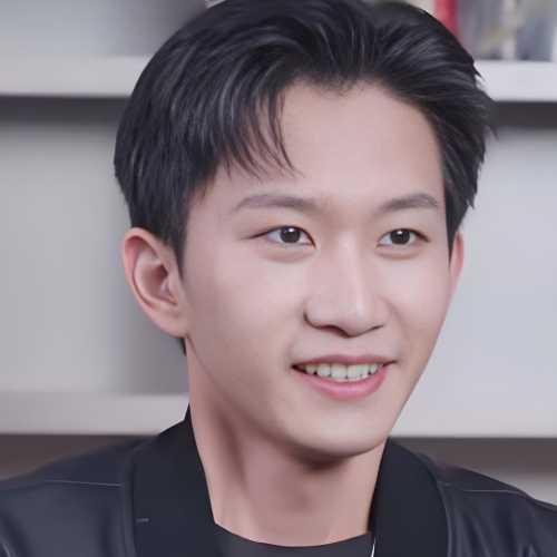 Phương Tiêu Phong - 方肖峰