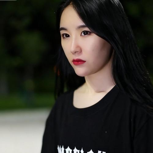 Phương Tú Hồng - 方旭红