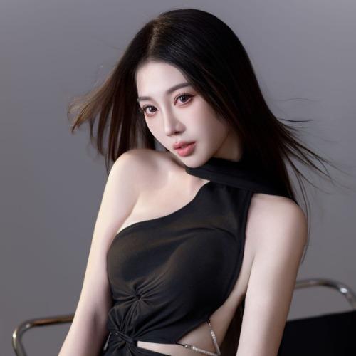 Quyên Quyên - 圈圈