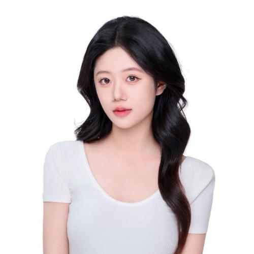 Sơ Tân Dương - 初欣阳