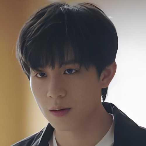 Sở Văn Vân - 楚文云