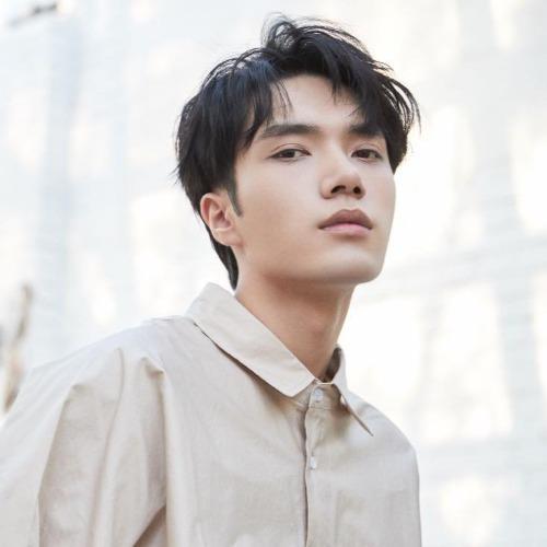 Sử Đình Hách - 史庭赫