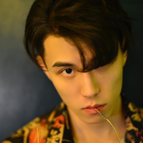 Tạ Viêm Phong - 谢炎风