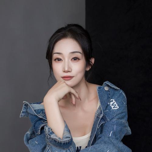 Tần Tử Ngưng - 秦子凝