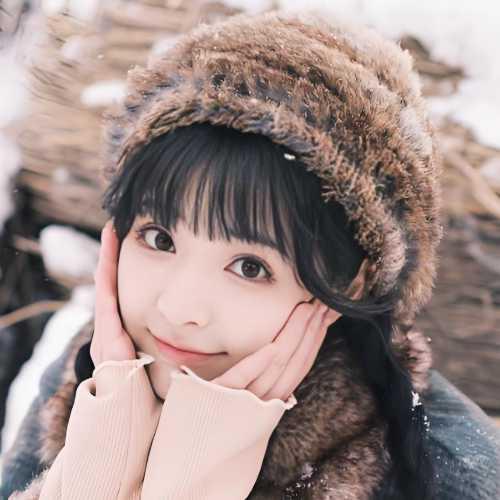 Thạch Tuyết Tịnh - 石雪婧