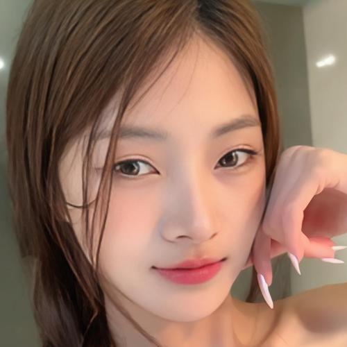 Thái Ngữ Băng - 蔡语冰