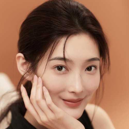 Thẩm Nguyệt Hân - 沈玥妡