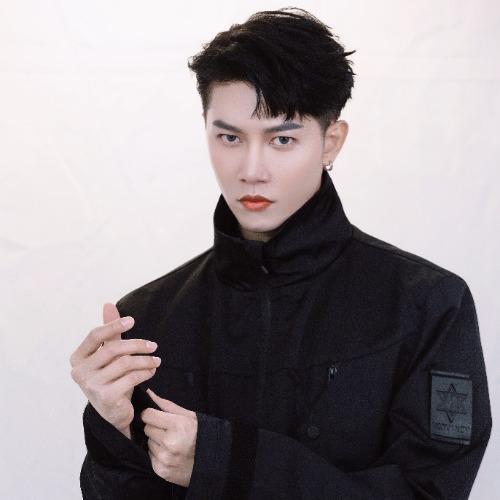 Thành Kiều Tư - 成乔斯