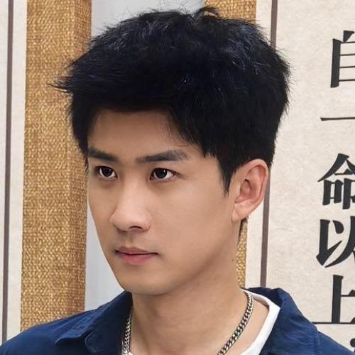 Tô Hồng Dịch - 苏泓奕