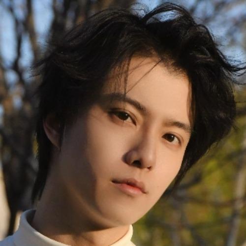 Tôn Lạc Hàm - 孙栎涵