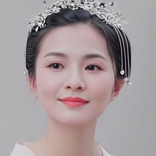 Trần Huệ Quân - 陈卉君