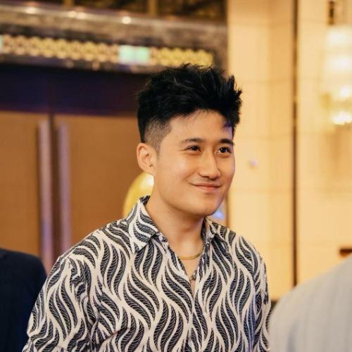 Triệu Gia Tuấn - 赵家峻