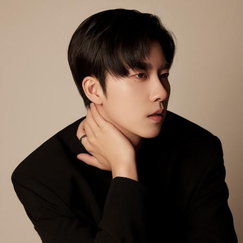 Trương Uẩn Thao - 张韫韬