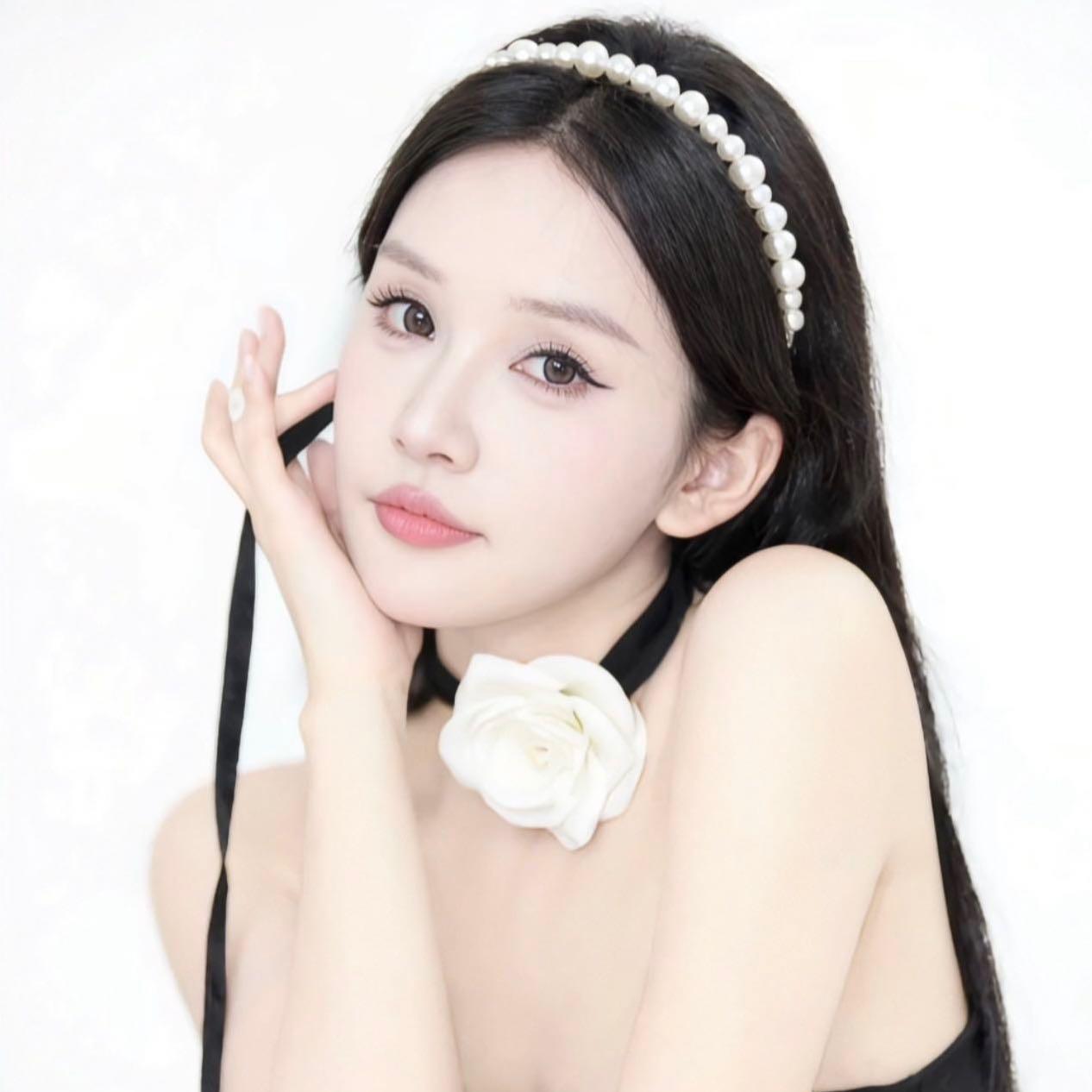 Trương Vy - 张微