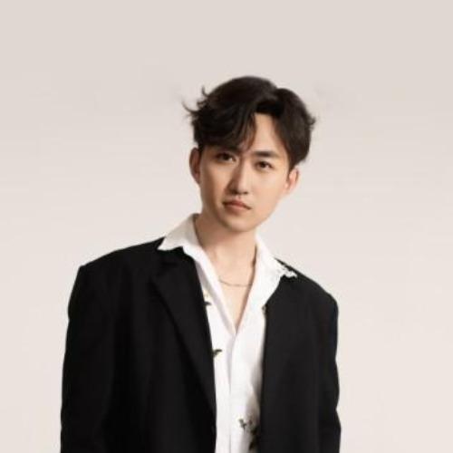 Tùy Minh Thần - 隋明宸