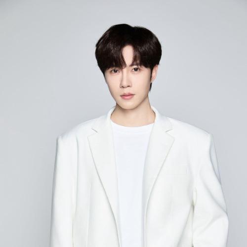 Vu Hiên Thần - 于轩晨