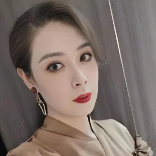 Vũ San San - 武珊珊