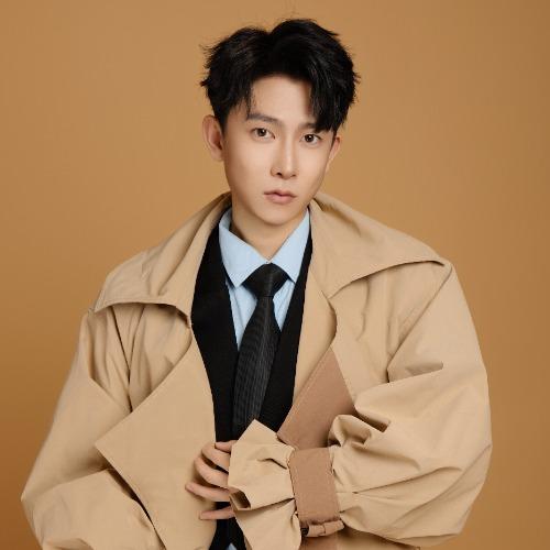 Vương Bằng Hạo - 王鹏昊