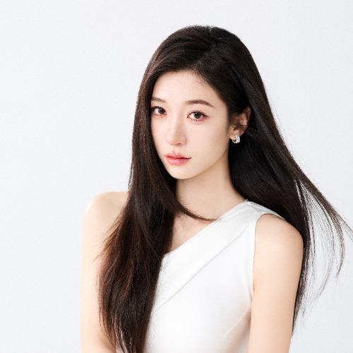 Vương Cách Cách - 王格格