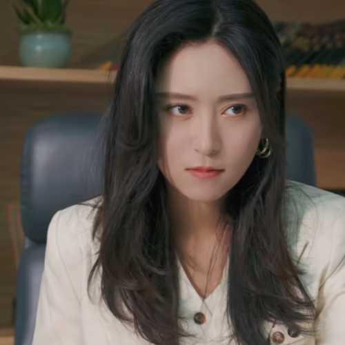 Vương Di Phi - 王怡菲