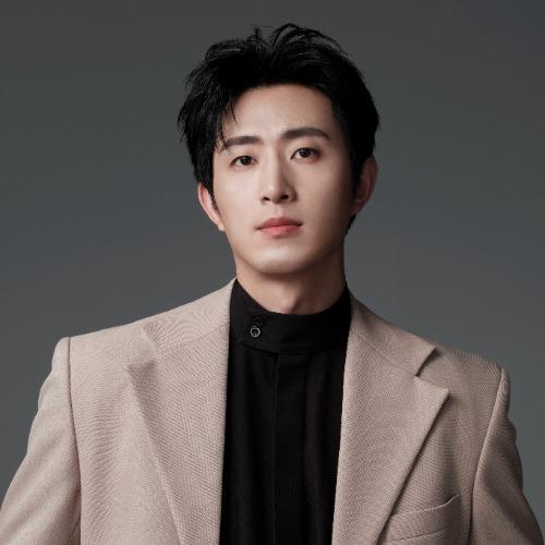 Vương Khải Mộc - 王凯沐