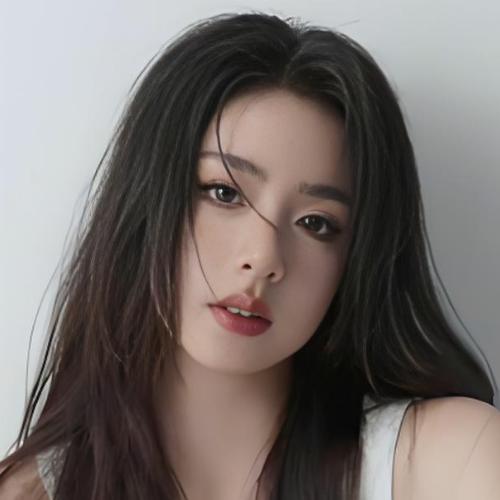 Vương Ngọc Phi - 王煜菲