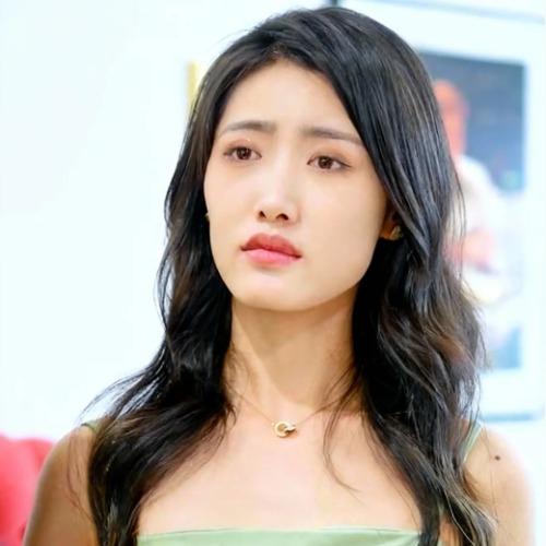 Vương Phi Phi - 王菲菲