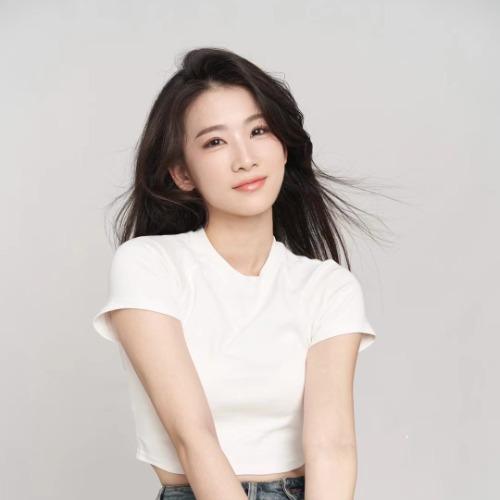 Vương Tâm Oánh - 王欣滢